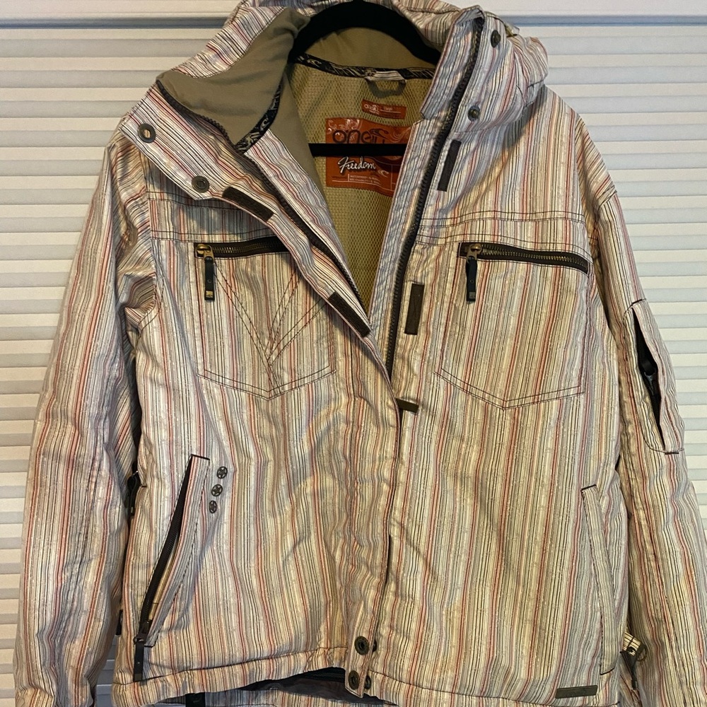 Women’s O’Neil Freedom Snowboard Jacket Size L